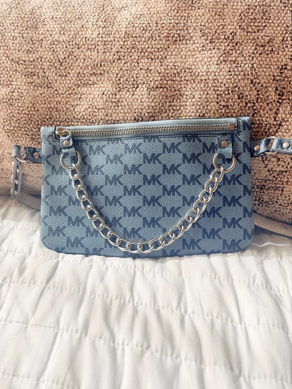 Michael Kors Blue Logo Pull Chain Belt Bag (size large)
